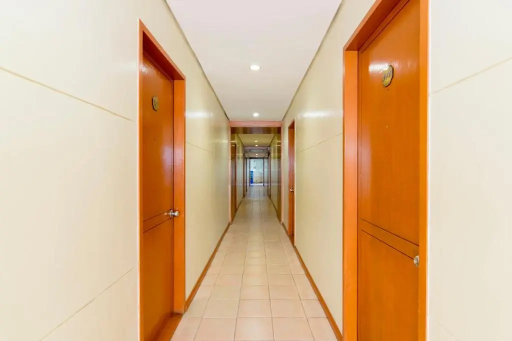 Deluxe Double room (full double bed)