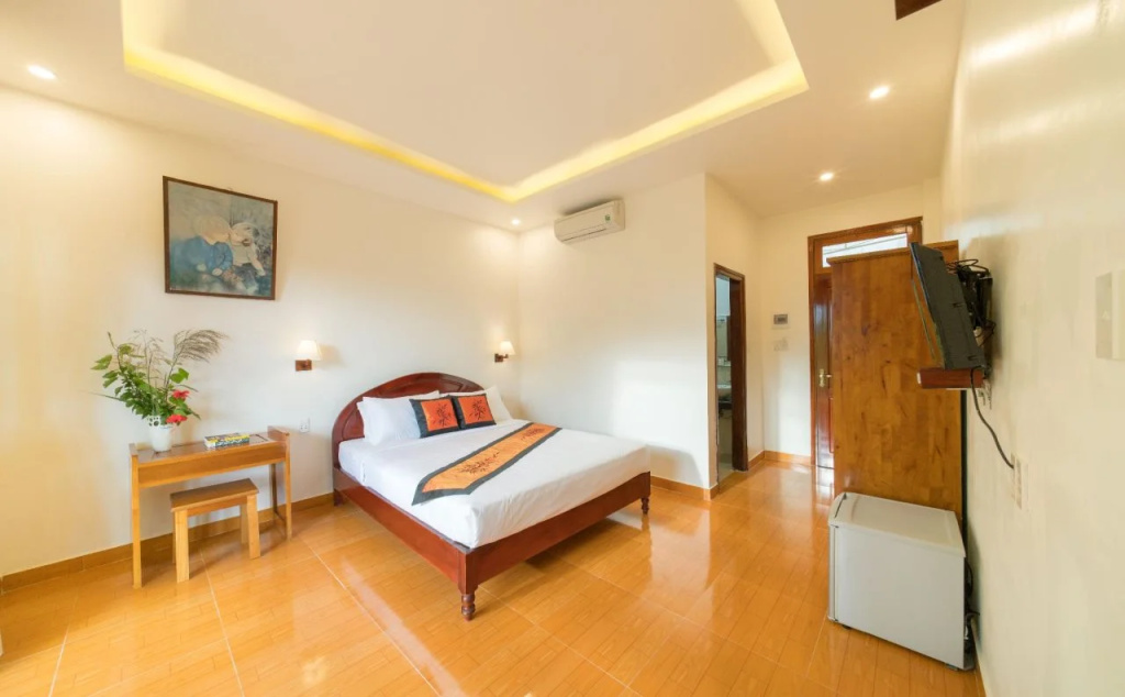 Lakeview Villa Homestay Hoi An
