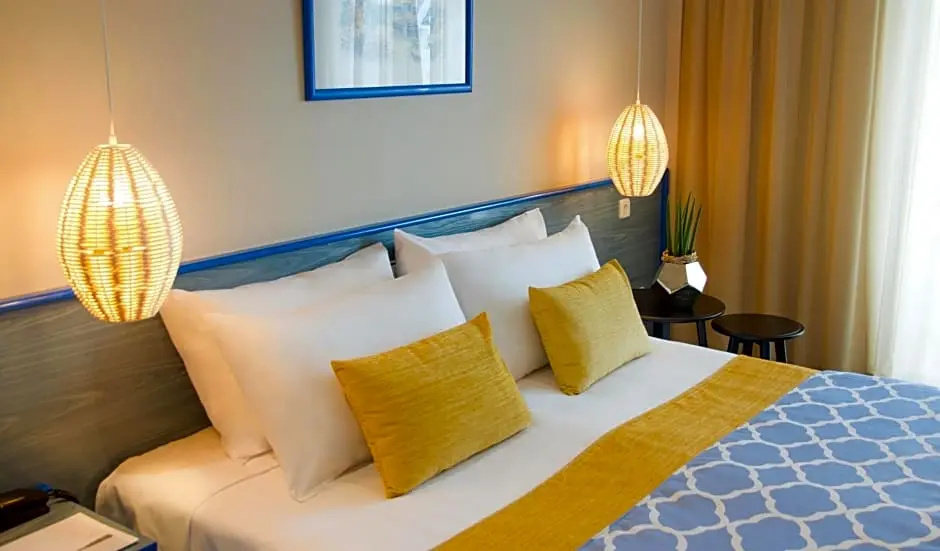 ALEGRIA Fenals Mar - Chambres