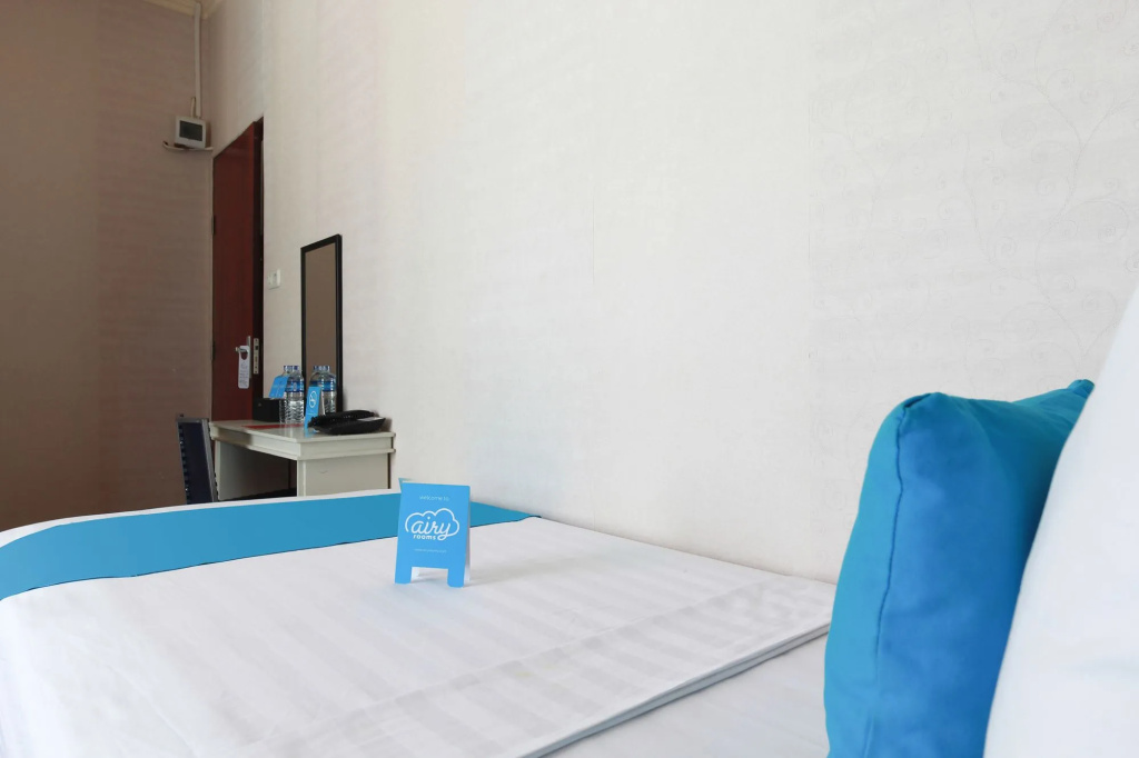 Airy M Walk Pierre Tendean Manado