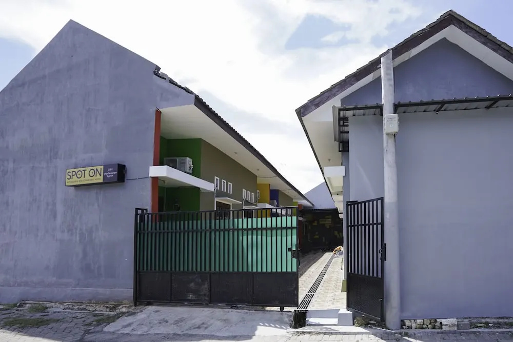 SPOT ON 2591 Griya Demangan Syariah