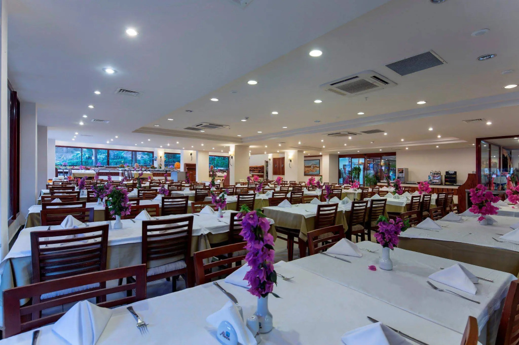 Miarosa Incekum Beach - All Inclusive — Avsallar