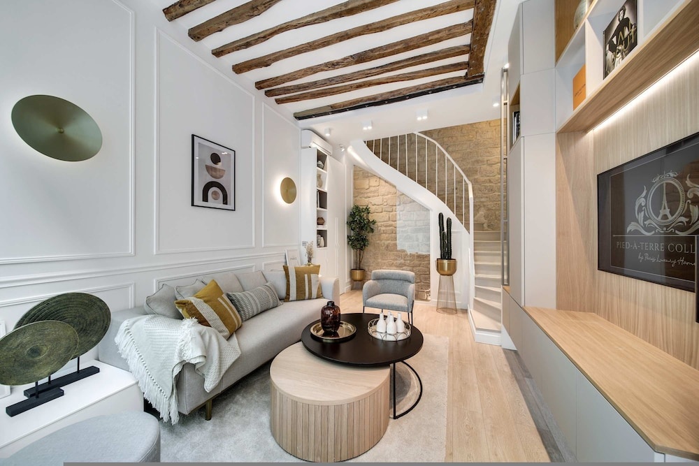 Voir la photo 1 — Historical House in the Heart of Paris - 5