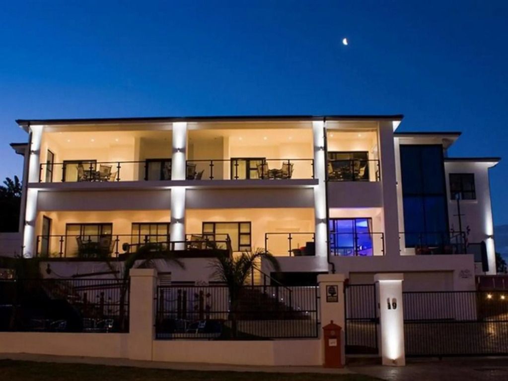 Ahoy Boutique Hotel