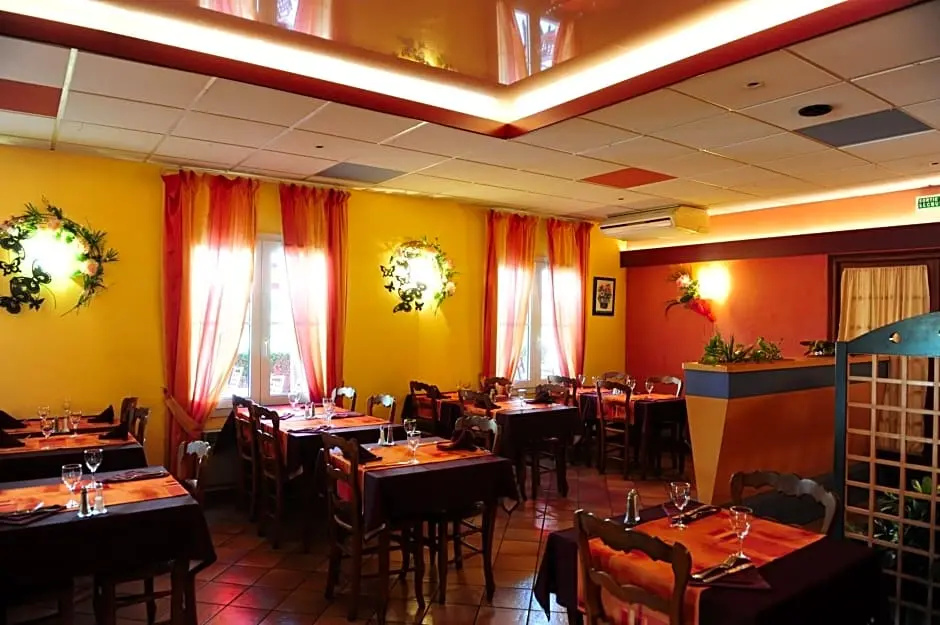 Food & Beverage