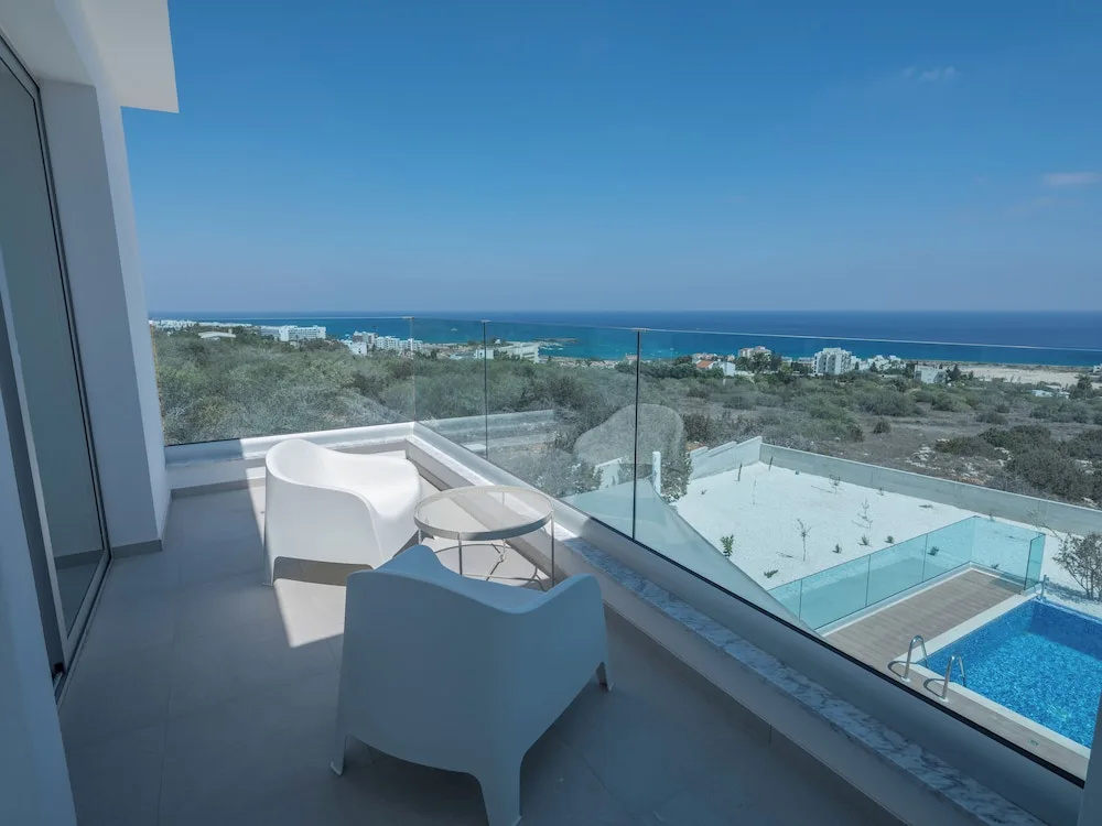 Villa Clea,Stunning 4Bdr Protaras Villa, Seaviews