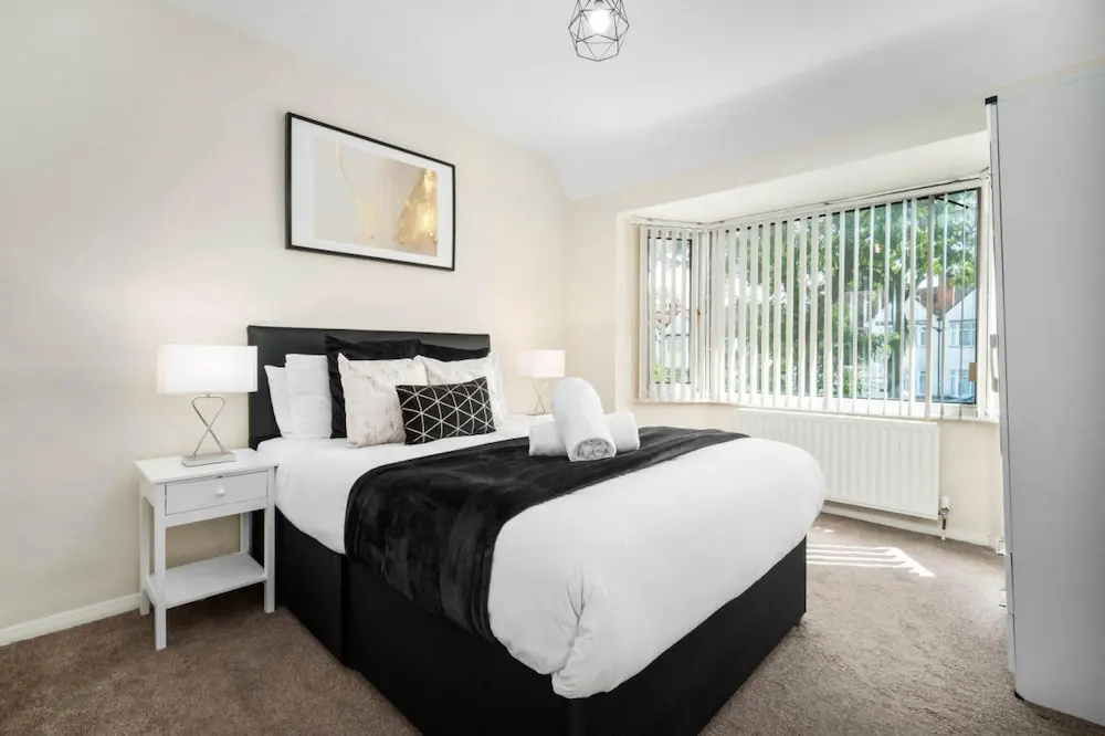 Luxury House Near Solihull(No Front Desk Please Contact The Property 5 Days In Advance)