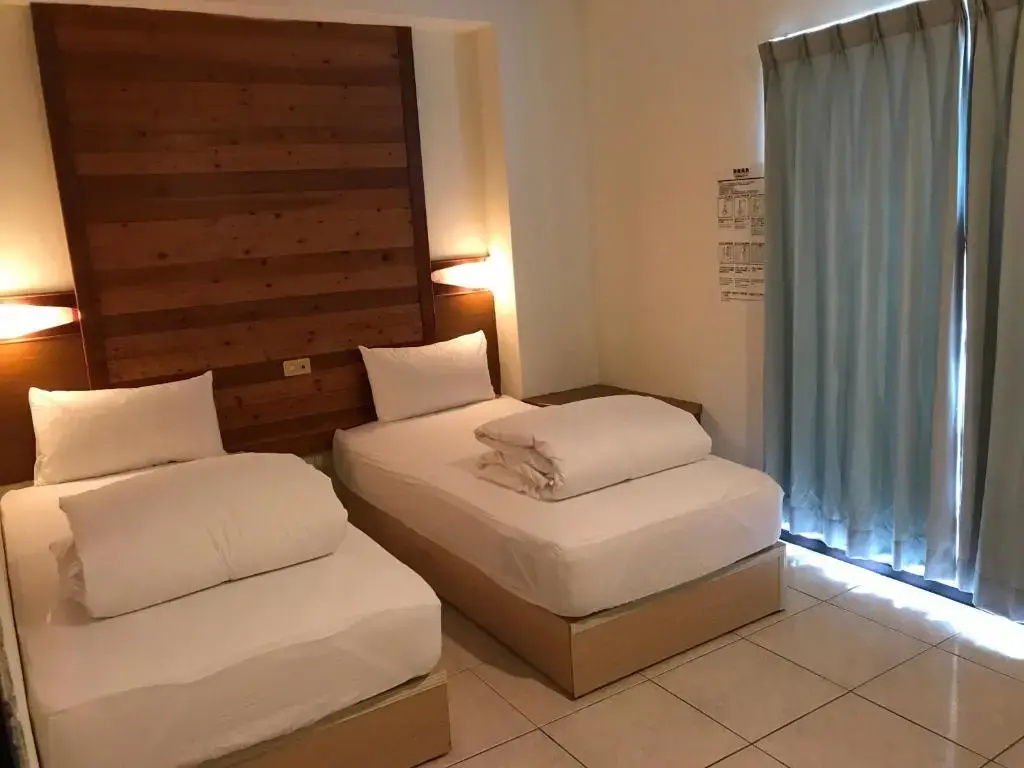 Ising Hotel - Chambres