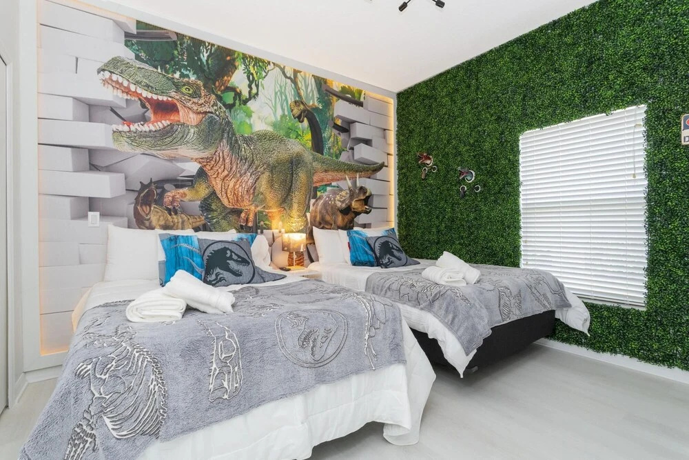 150 Amazing Home Located Close to Disney