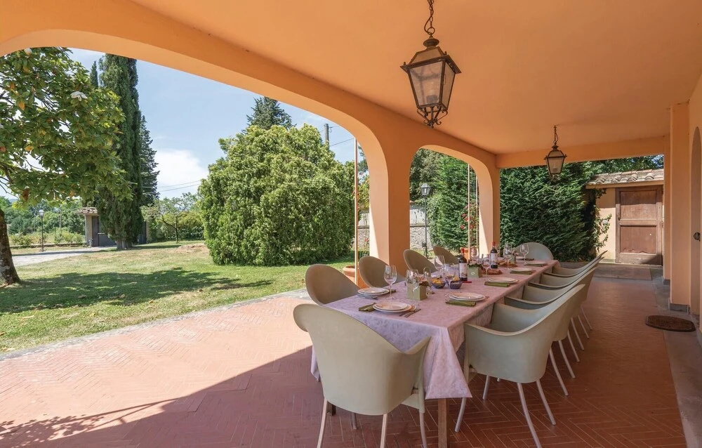 Villa Lama — 3