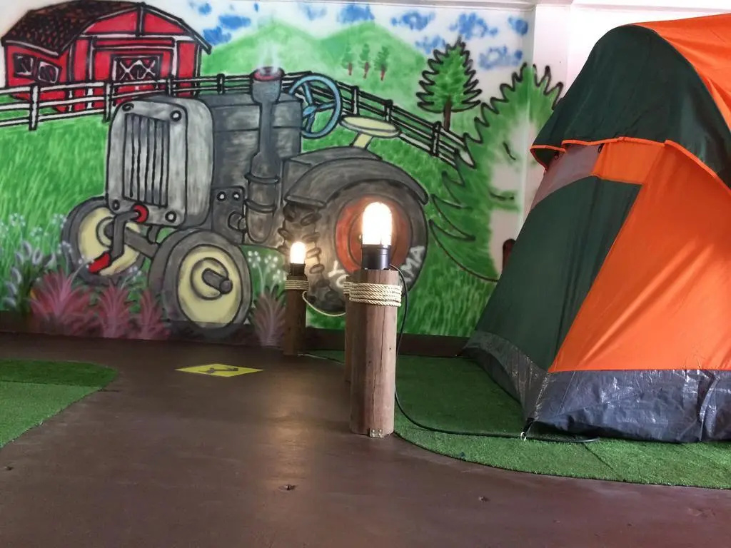 Norn Nung Len Cafe & Hostel