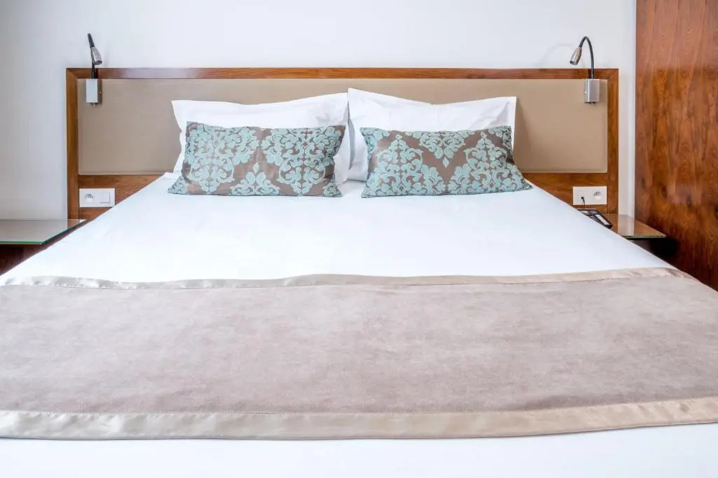 Отель Art Hotel Eiffel в Париже