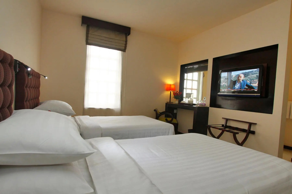 Deluxe Double room (twin beds)
