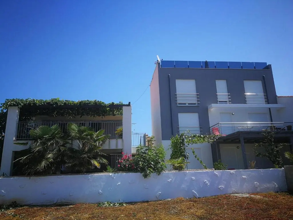 Apartments Erzen