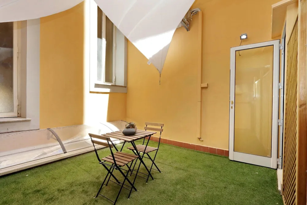 Cozy Vittoria Colonna