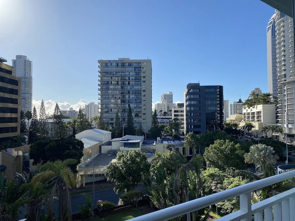 Condor Surfers - Coastal Letting Co