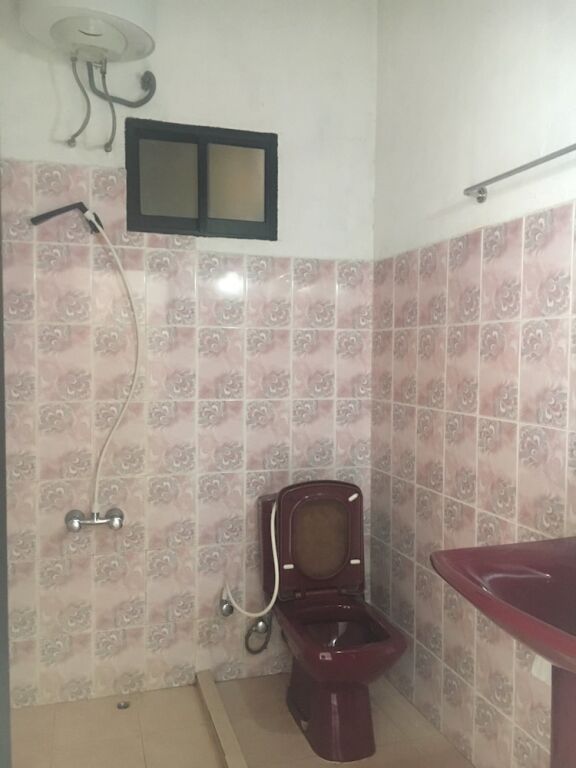 Majestic Tourist Hotel