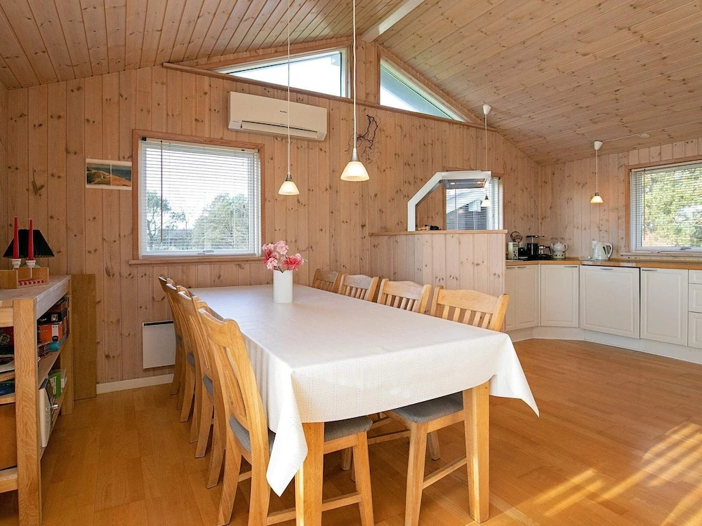 Spacious Cottage in Lønstrup With Terrace - фото 13
