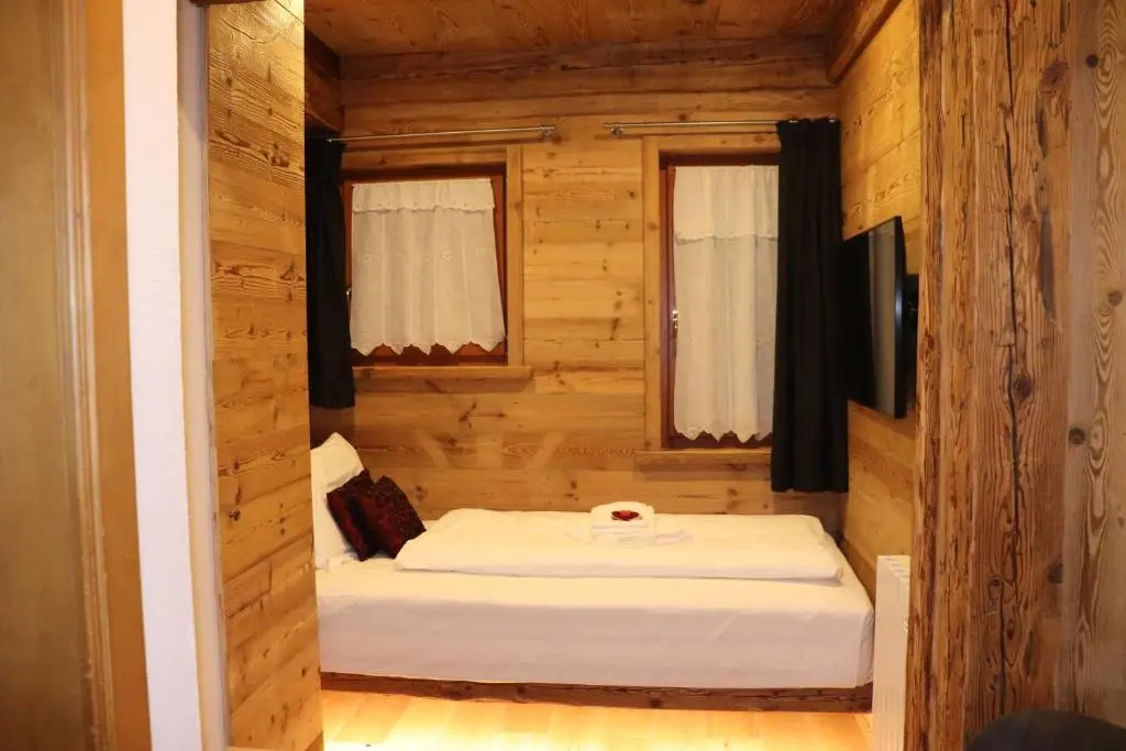 Hotel Ciasa Lorenzi