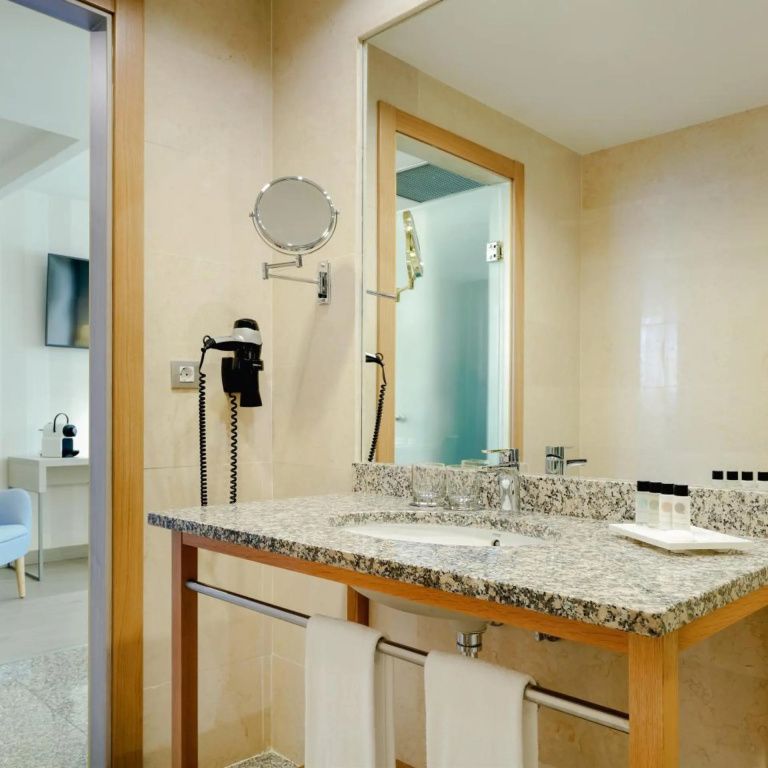 Hotel photo 37