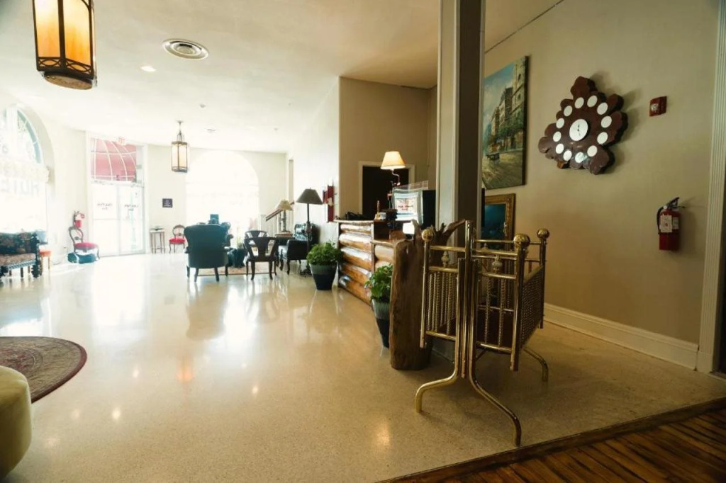 Hotel photo 16