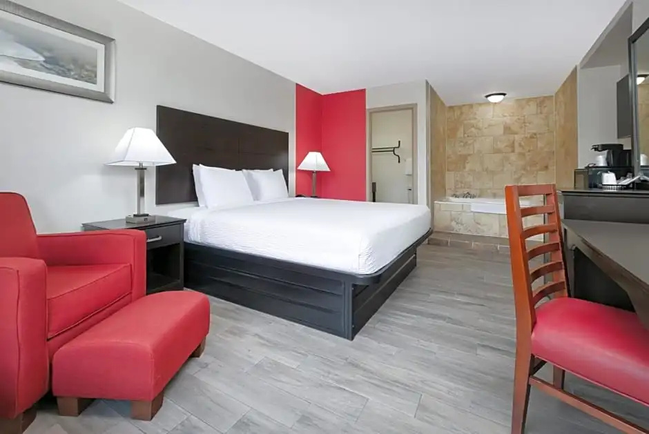 Deluxe Interior Double room (full double bed)