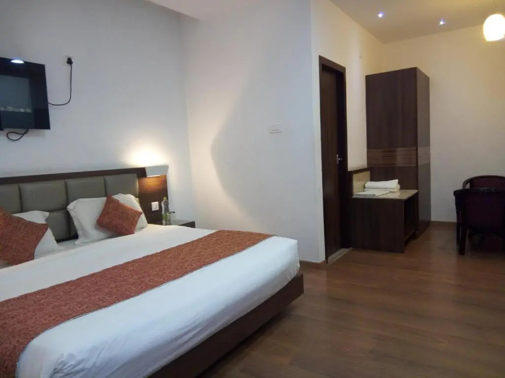 R T Hill View Resort - Chambres
