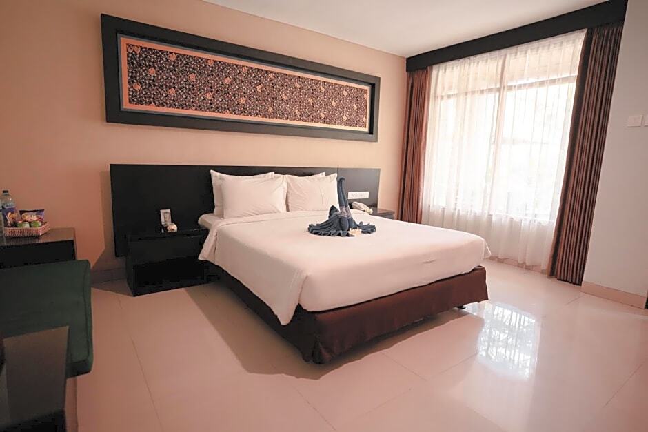 Fourteen Roses Boutique Hotel Legian