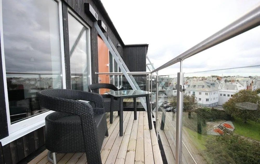 Flotmyrgården Apartment Hotel