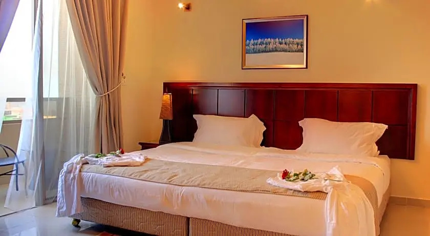 Standard Single Club room