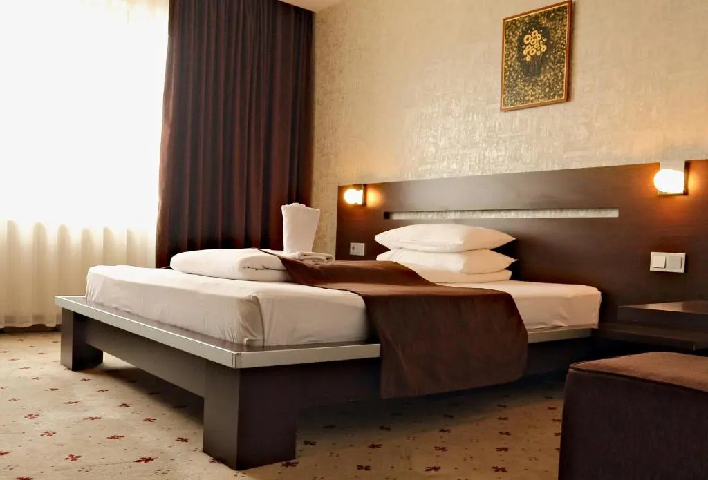 Standard Double room (full double bed)