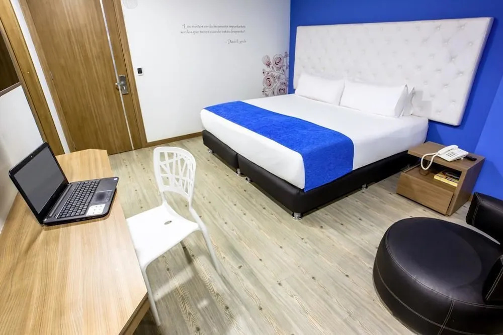 Plaza Miranda Hotel - Chambres