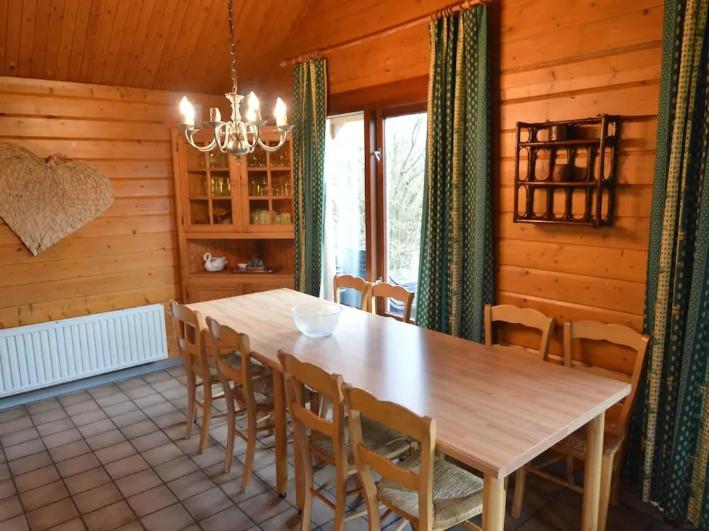 Chalet in Ovifat Near Ski Lift - фото 16