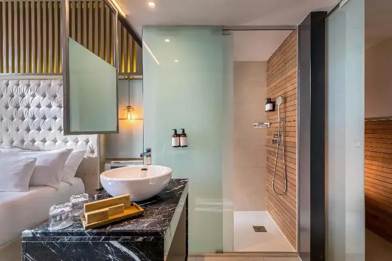 Barcelo Ourense - Chambres