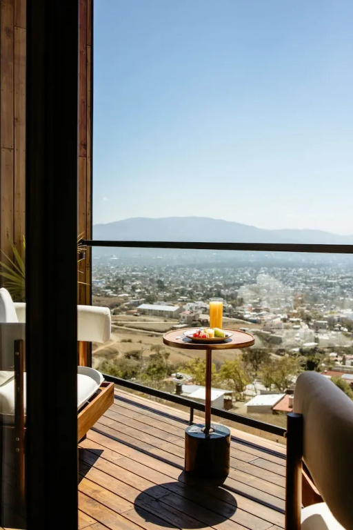Balcony & Terrace
