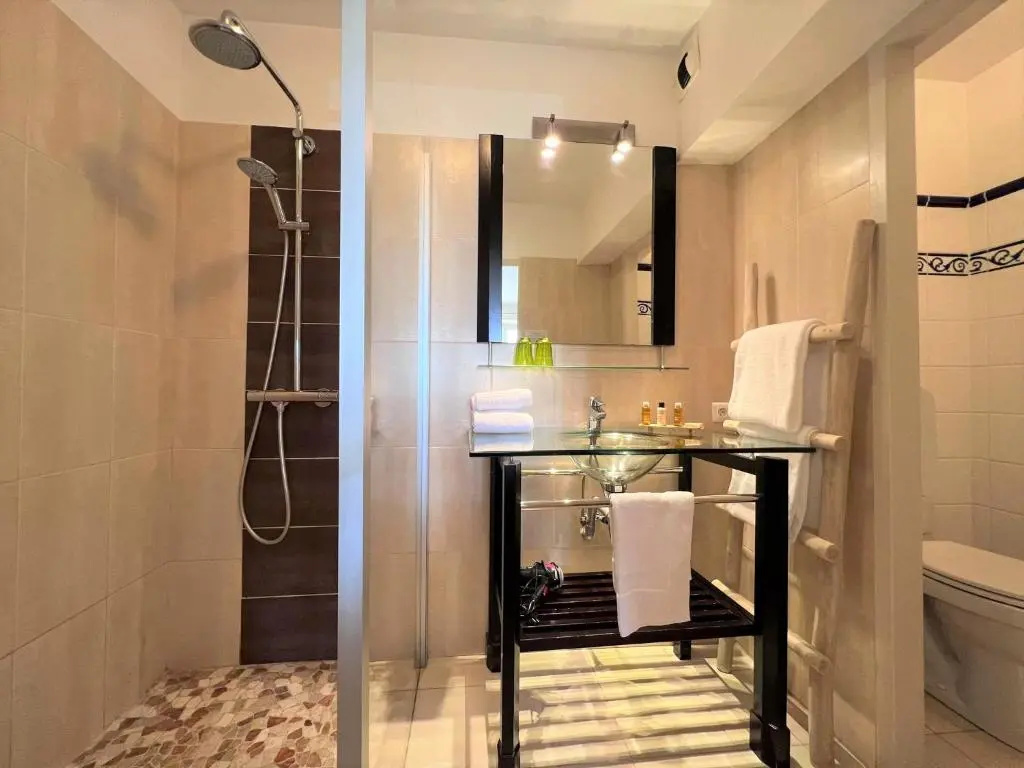 Les Vieilles Tours - Chambres