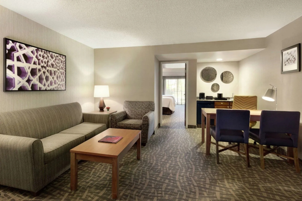 Embassy Suites by Hilton Santa Ana Orange County Airport - Général