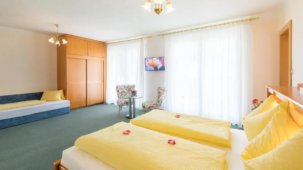 Pension Helios - Chambres