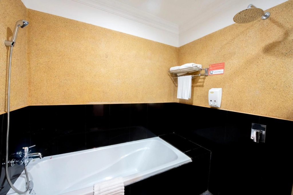 The Suite By Royal Crown Hotel - Général