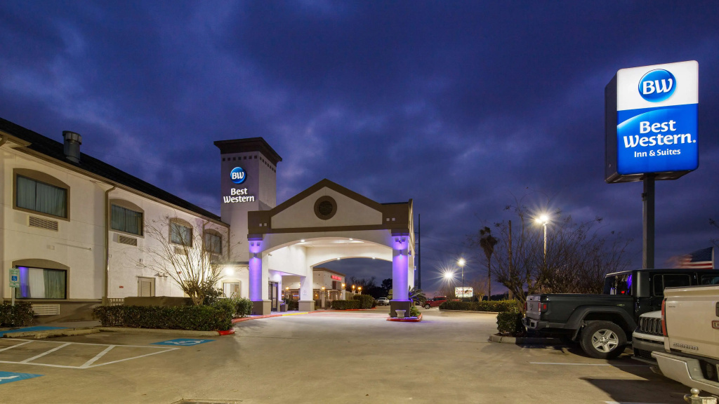 Best Western Dayton Inn & Suites