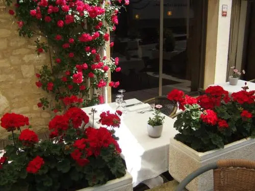 Balcony & Terrace
