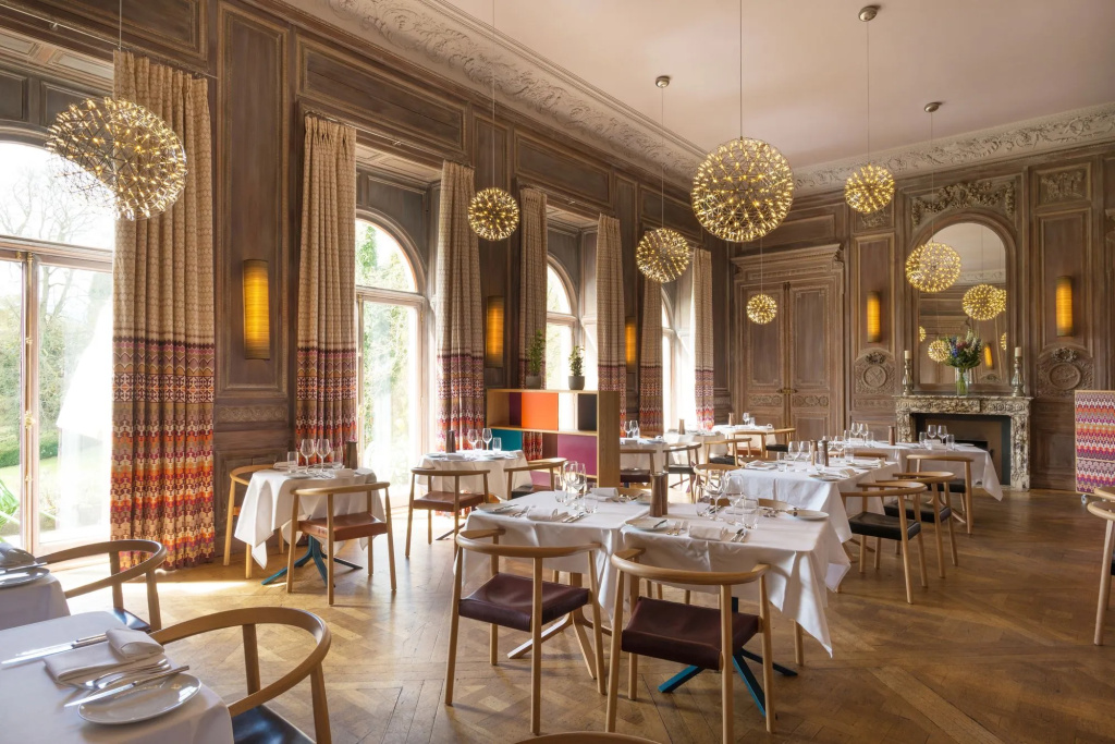 Cowley Manor Experimental - Général