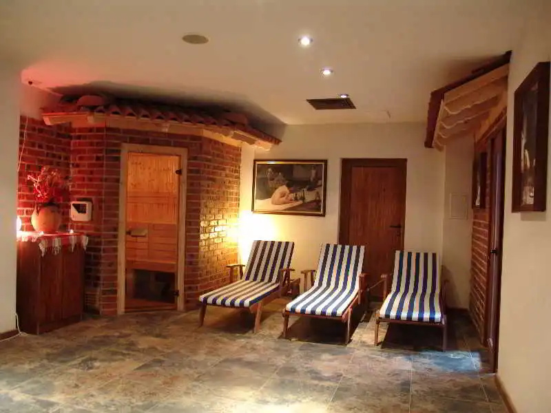 Hotel photo 13