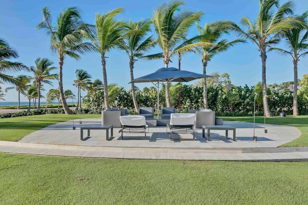 Architectural Oceanfront Masterpiece w Pool