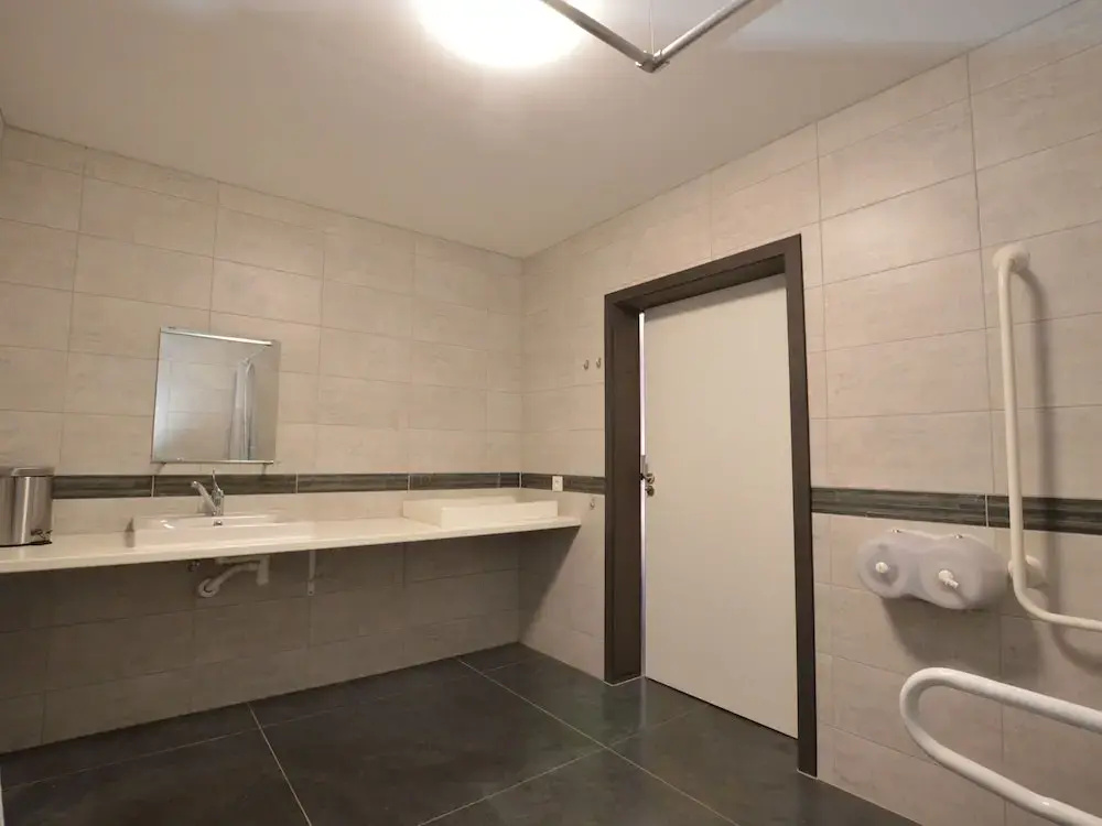 Luxurious Holiday Home with Swimming Pool in Hechtel-Eksel - фото 33