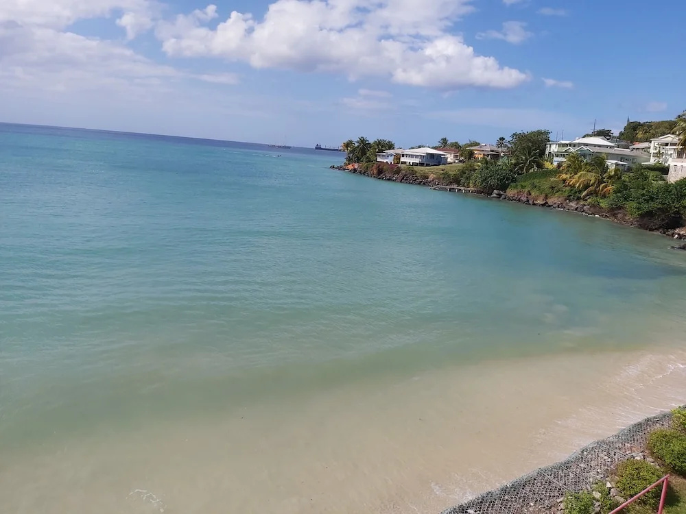 Beach & Waterfront