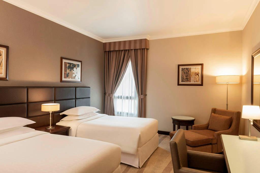 Отель Sheraton Riyadh Hotel & Towers в Эр-Рияде