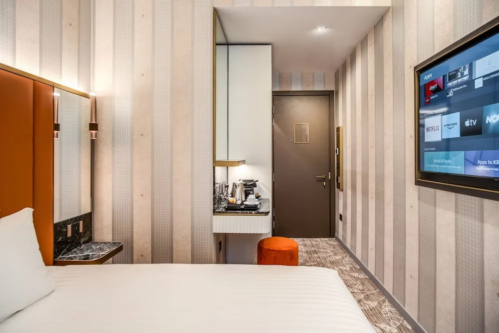 Economy Double room (full double bed)