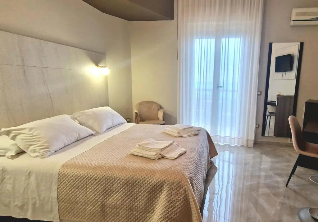 Standard Single room with sea view