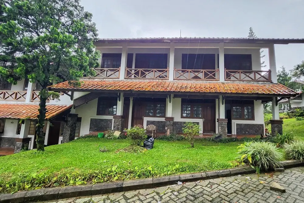 RedDoorz near Pasar Cipanas